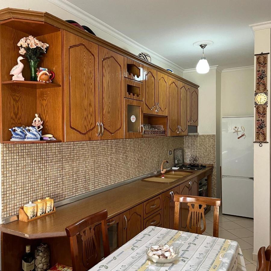 Sea View Apartment Vlore Exterior photo