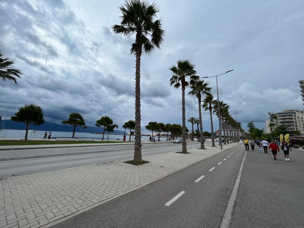 Sea View Apartment Vlore Exterior photo